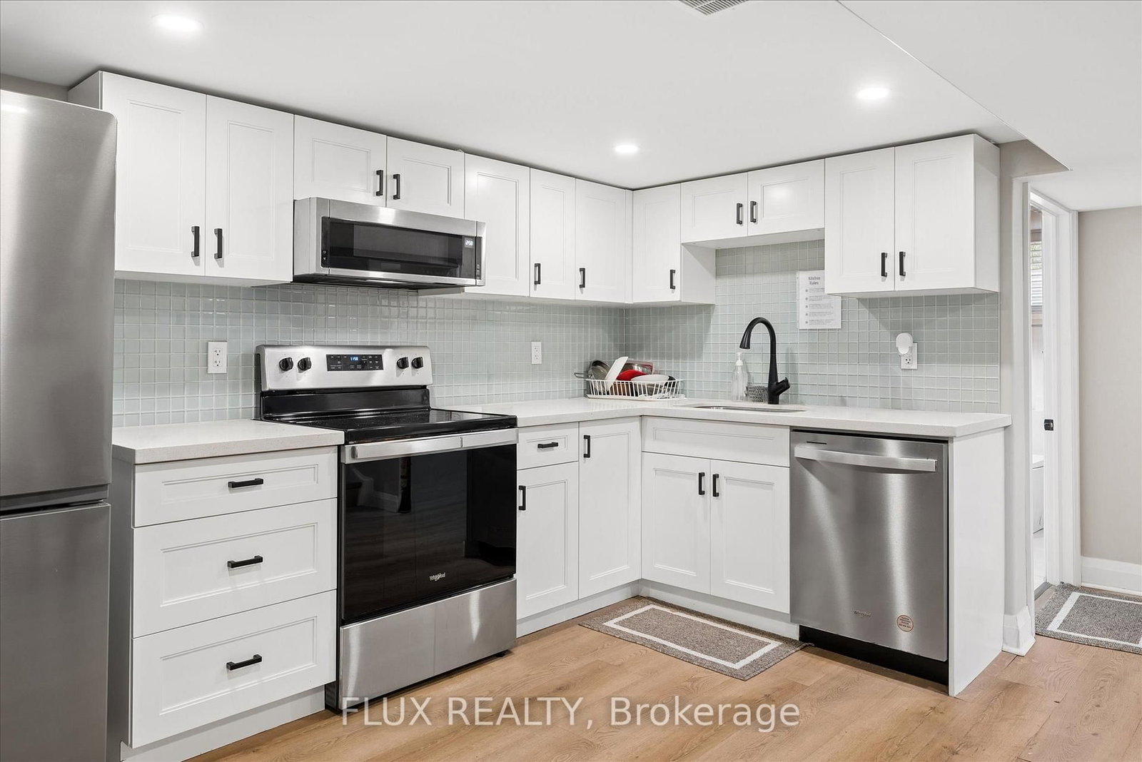 1030 Queens Boulevard • Kitchener, ON photo 30