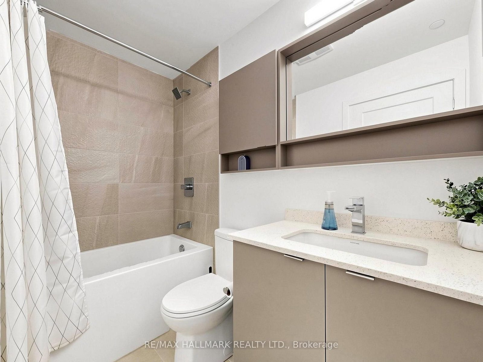 415 W Main Street • #612 • Hamilton, ON photo 12