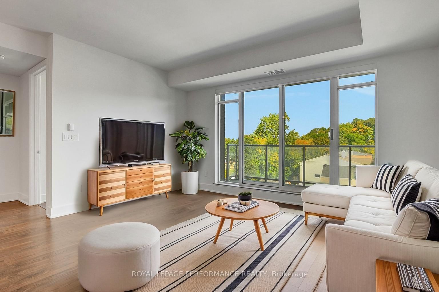 7 Marquette Avenue • #413 • Ottawa, ON photo 7