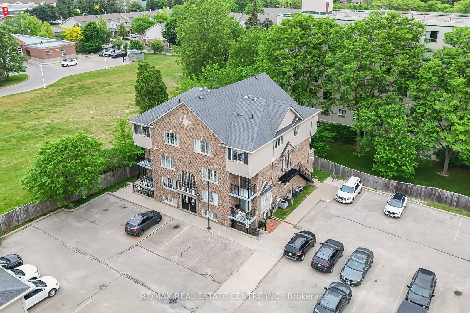 Listing Image 30