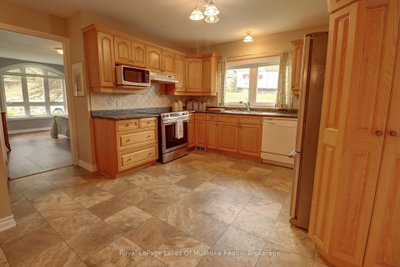 31 Dairy Lane • #106 • Huntsville, ON photo 5