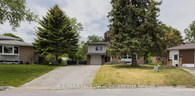 62 Crossley Drive