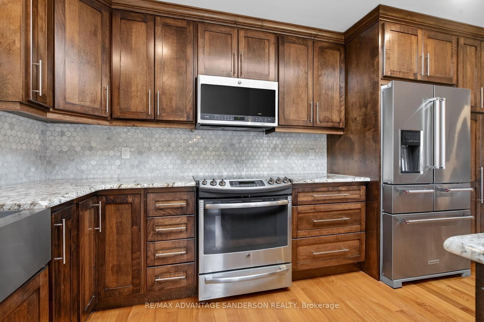 109 Salisbury Drive • Middlesex Centre, ON photo 21