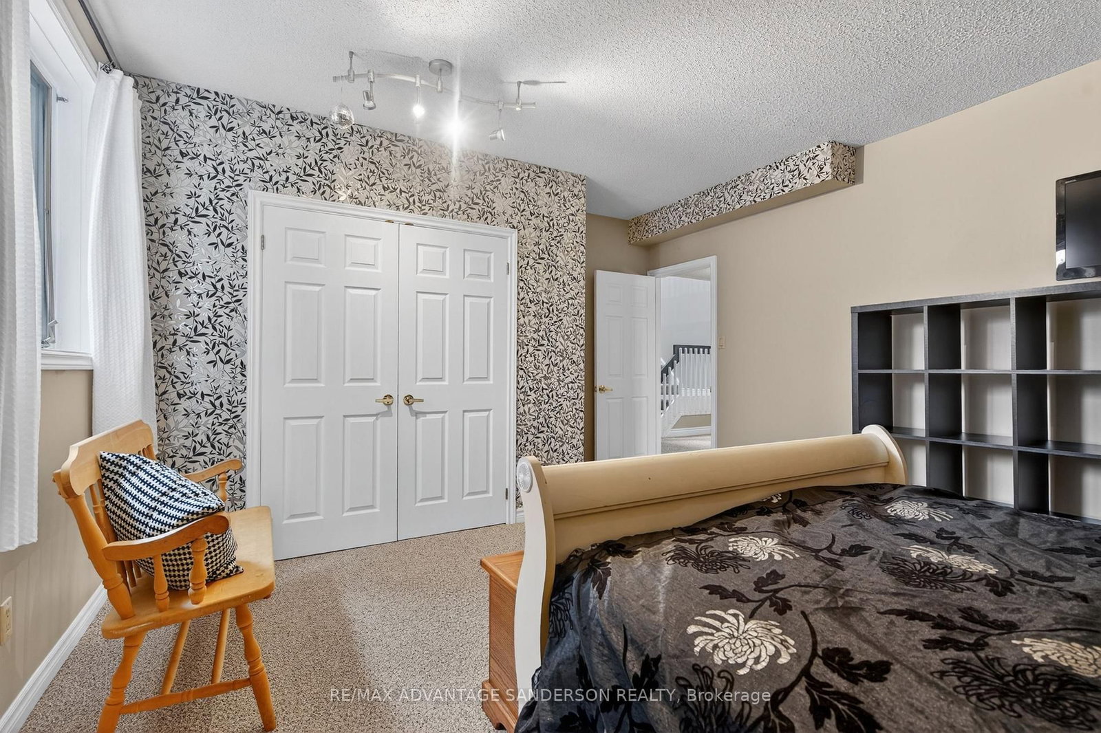 109 Salisbury Drive • Middlesex Centre, ON photo 39