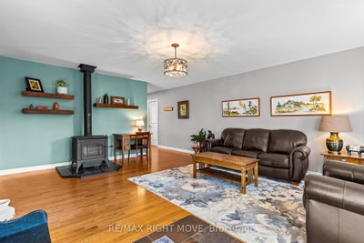 9 Hummingbird Lane • Kawartha Lakes, ON photo 9