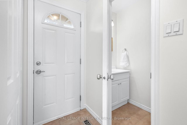 82 - 2570 Southvale Crescent