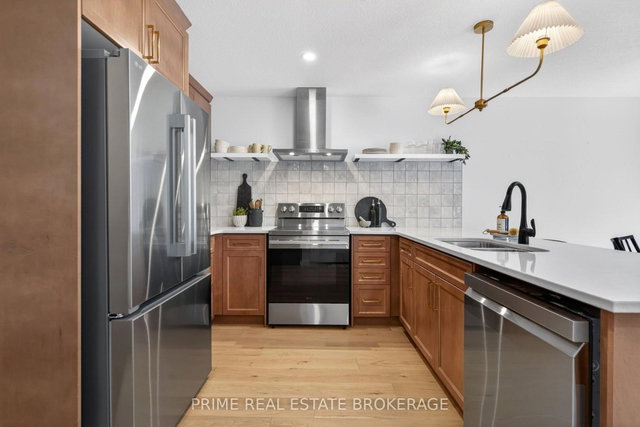 8 - 177 Chestnut Street