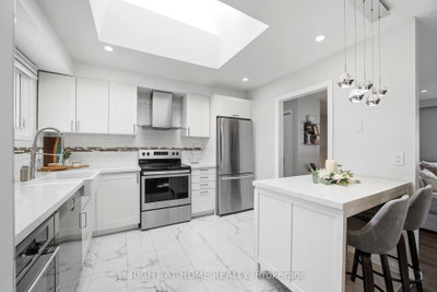 602 WILLOW Road • Guelph, ON photo 9