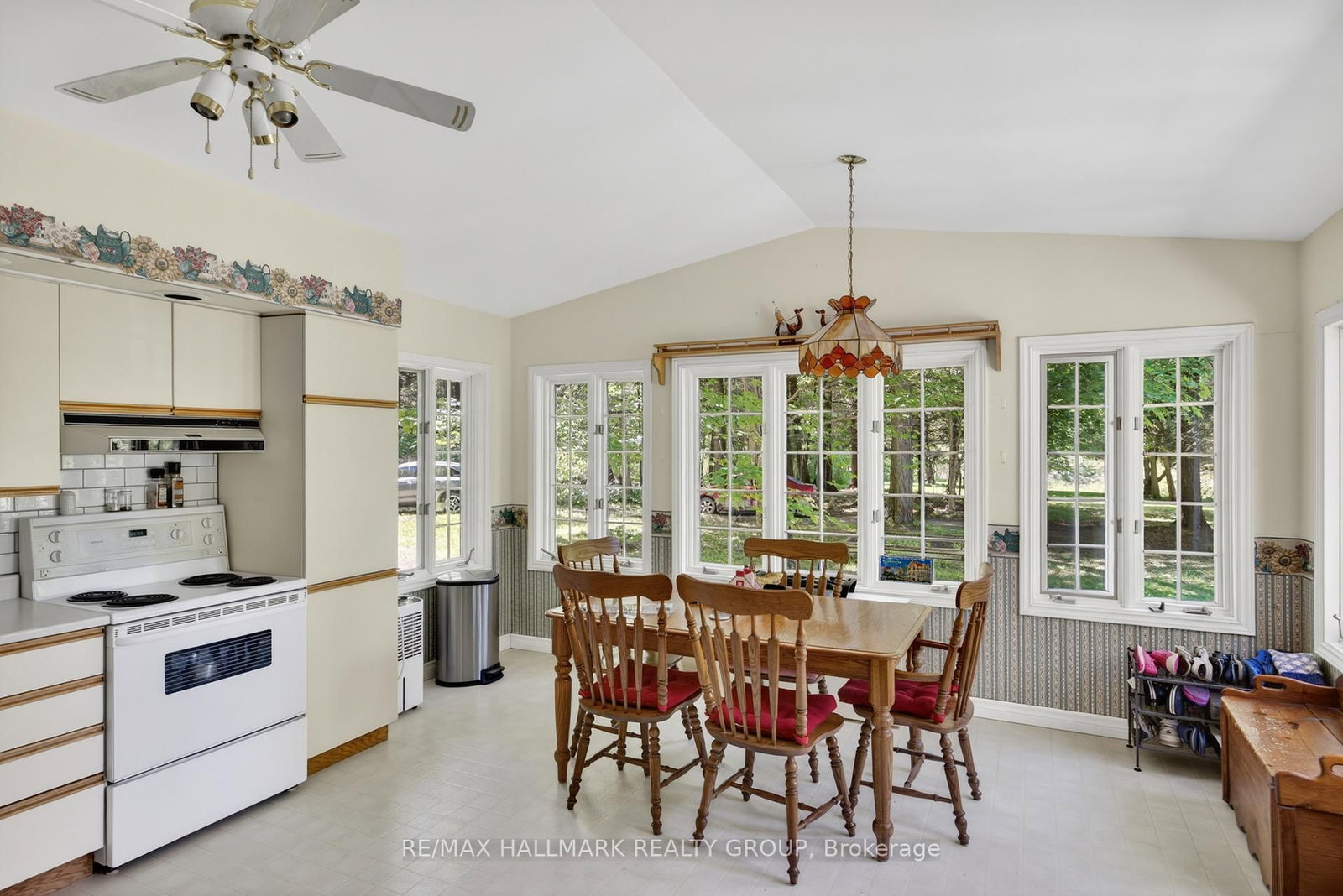2432 Bathurst 2nd Concession • Perth, ON photo 8