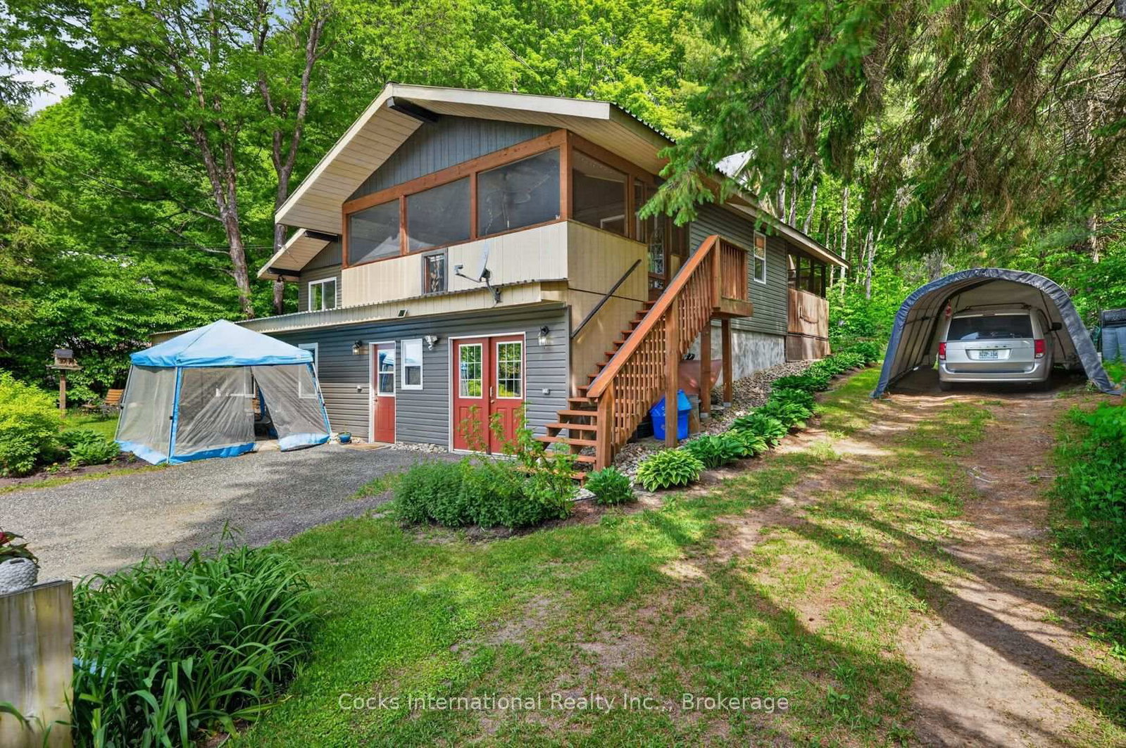 306 Highway 141 Highway • Huntsville, ON photo 2