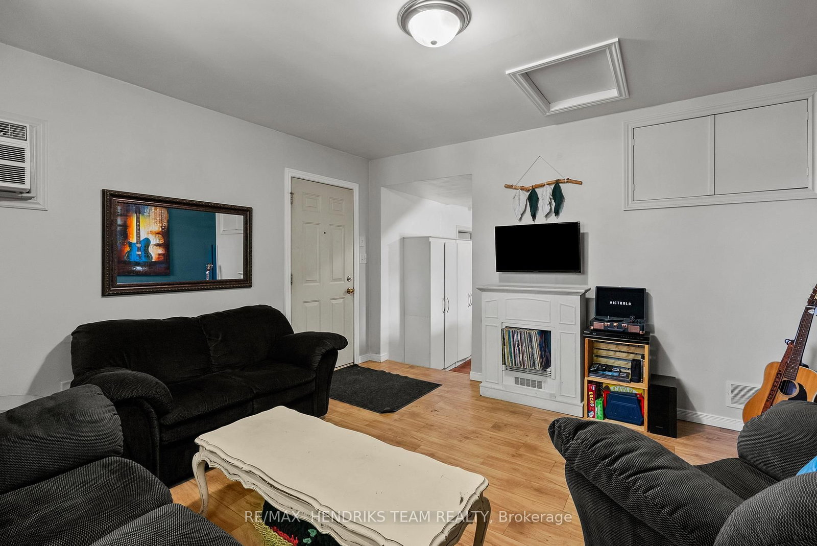 25 Bessey Street • St. Catharines, ON photo 24