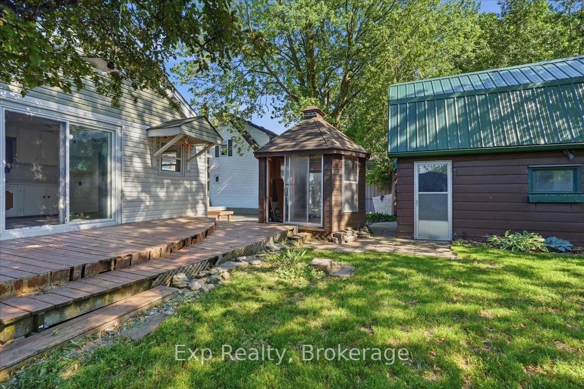 34 Leonard Avenue • Quinte West, ON photo 24