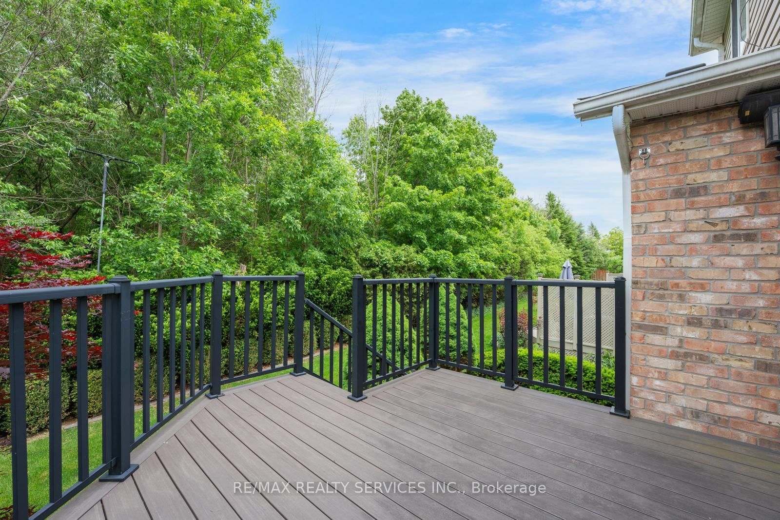 444 Lausanne Crescent • Waterloo, ON photo 44