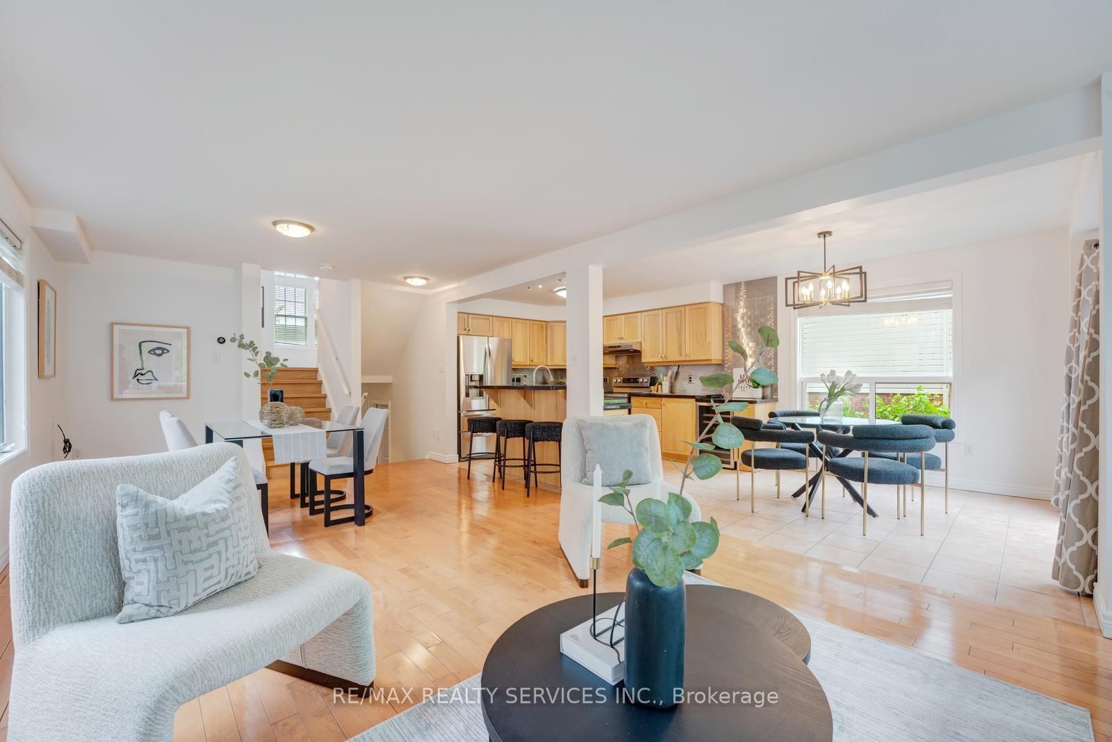444 Lausanne Crescent • Waterloo, ON photo 8