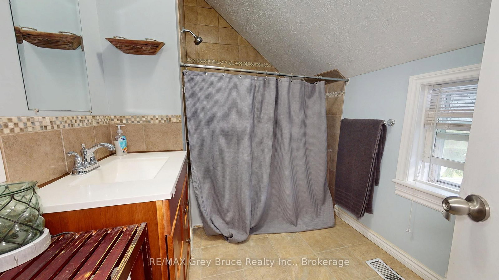 212 Yonge Street S • Arran-Elderslie, ON photo 19
