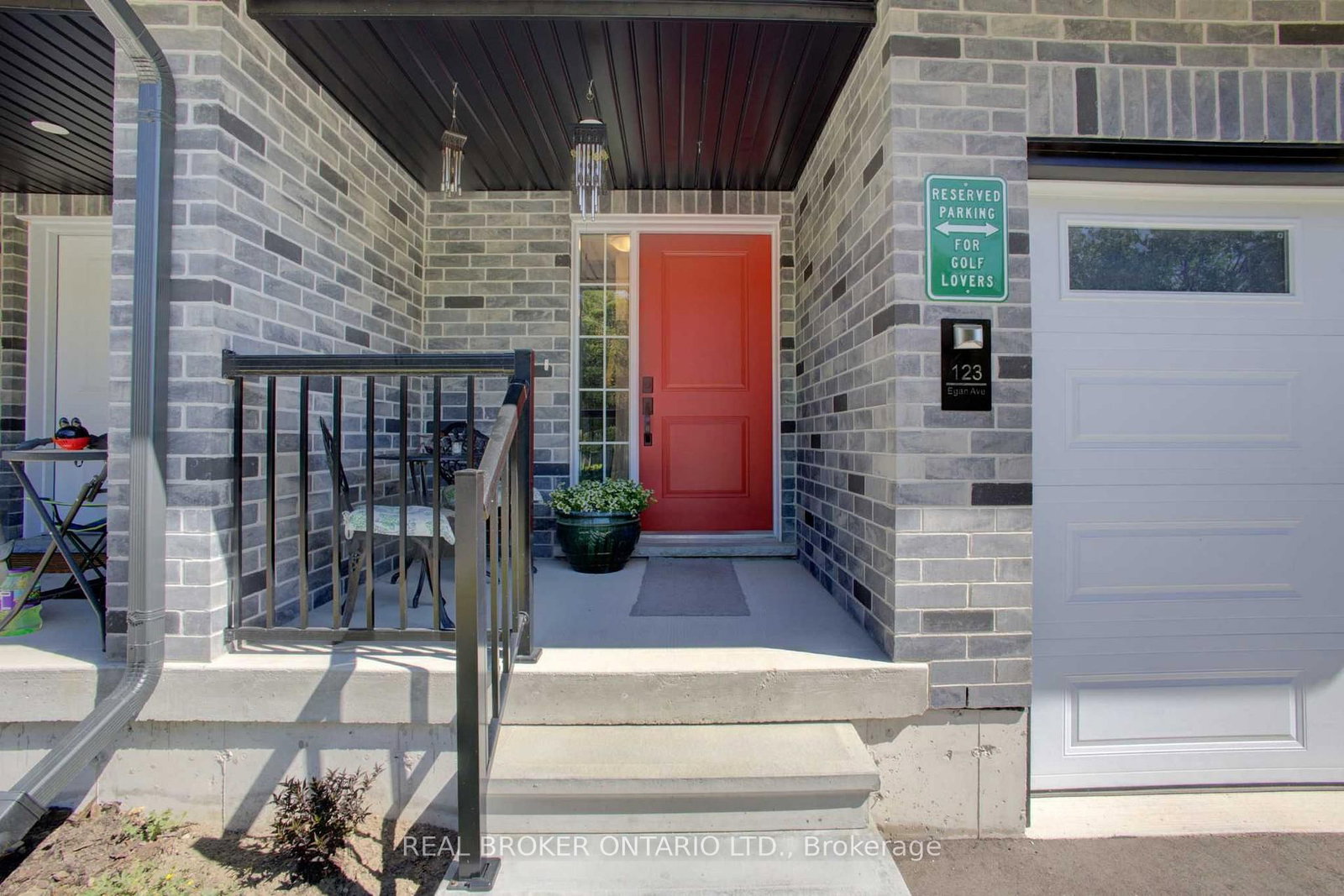 123 Egan Avenue • St. Marys, ON photo 4