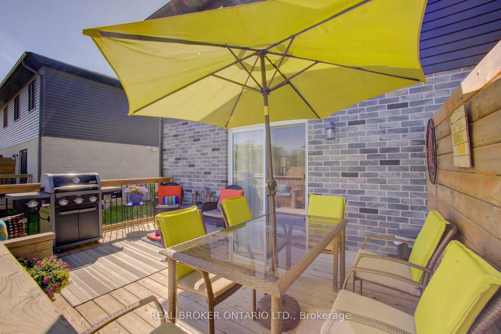 123 Egan Avenue • St. Marys, ON photo 5