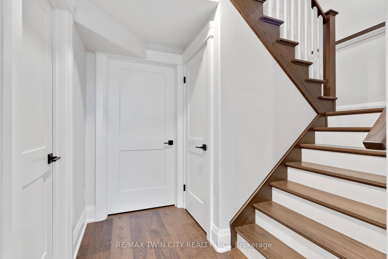 12 George Street • Waterloo, ON photo 25