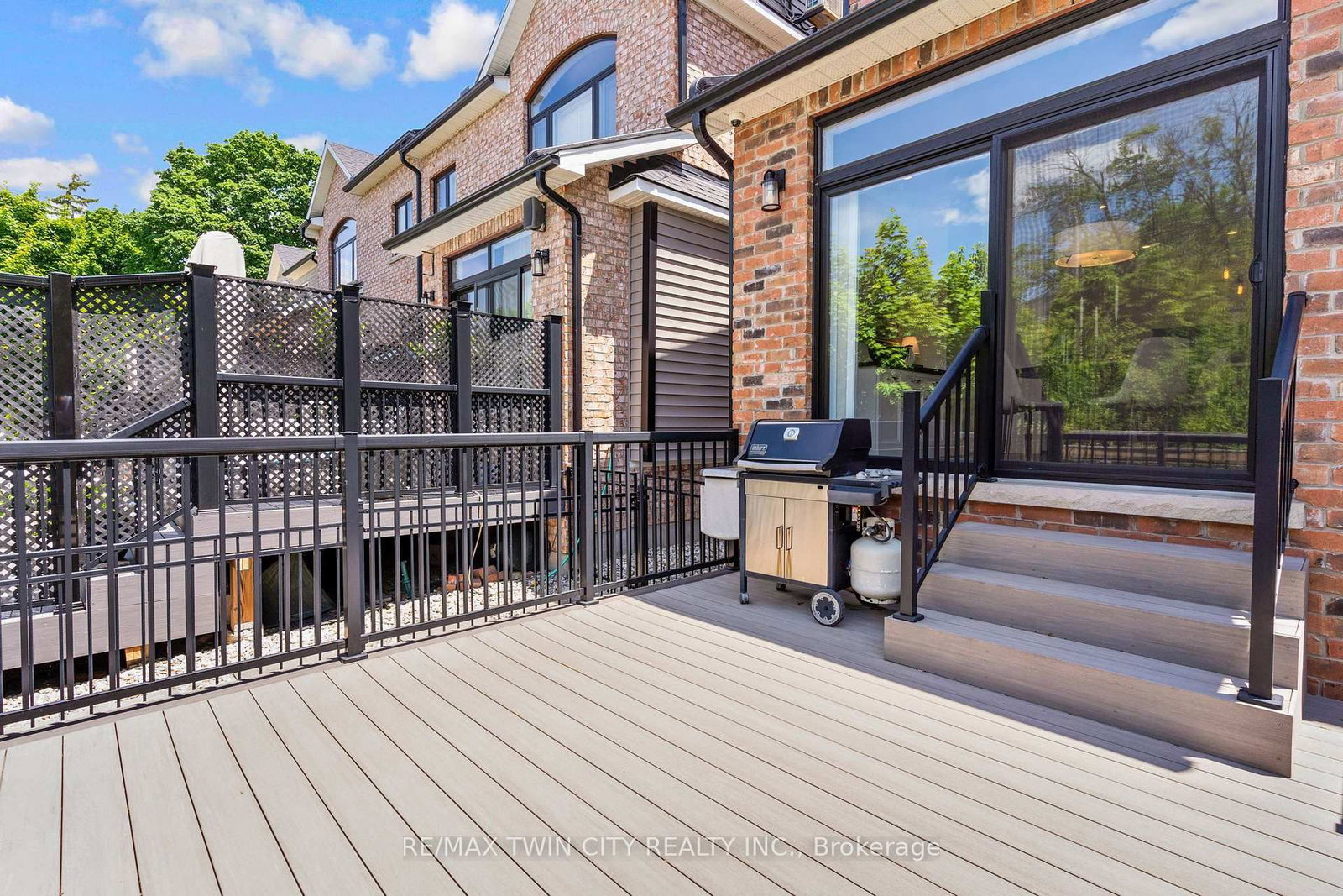 12 George Street • Waterloo, ON photo 27