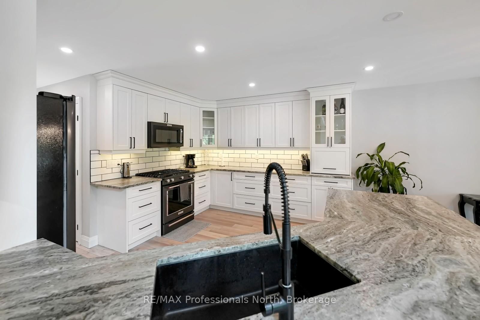 1677 Hospitality Road • Minden Hills, ON photo 10