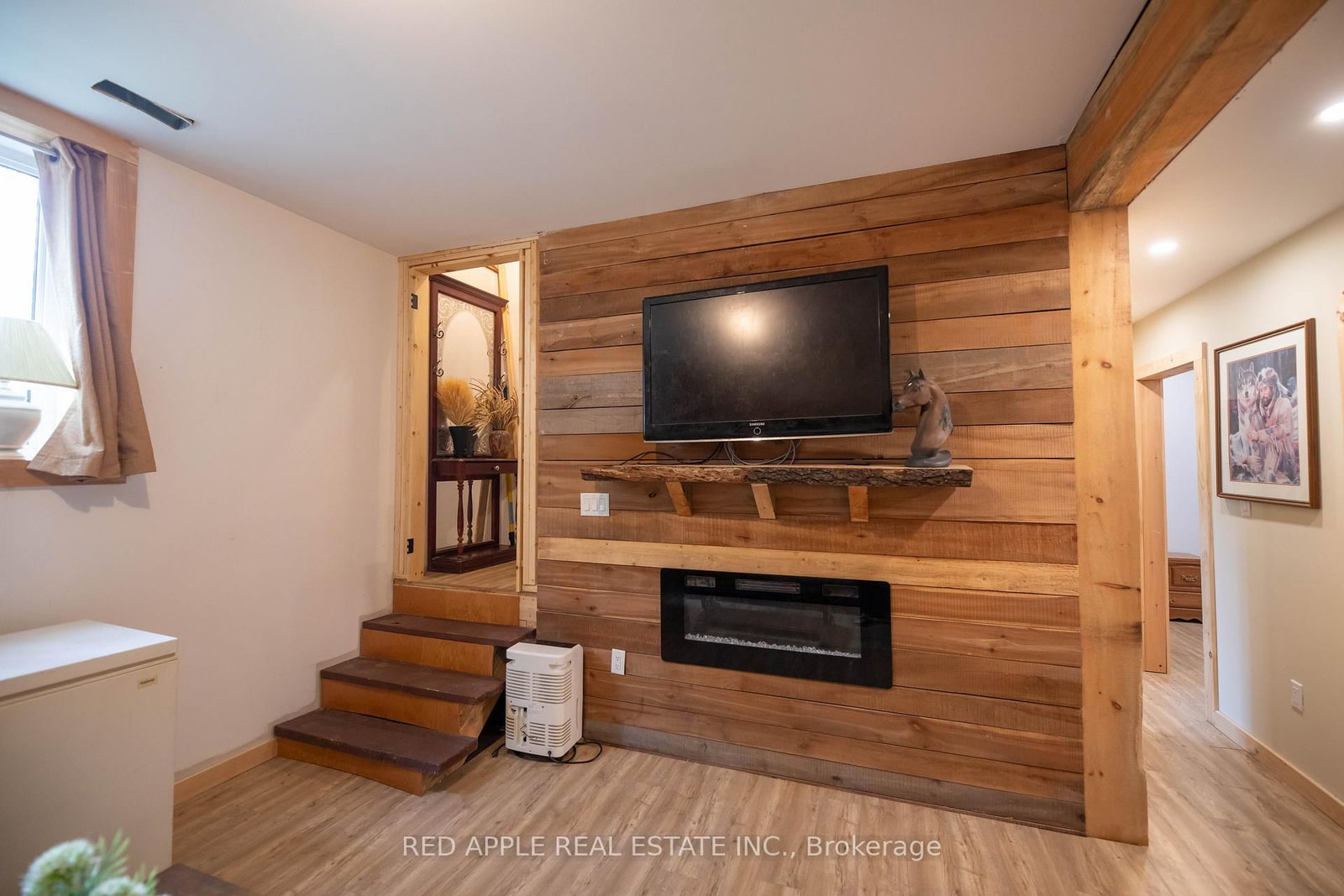 1392 Carroll Road • Dysart et al, ON photo 17