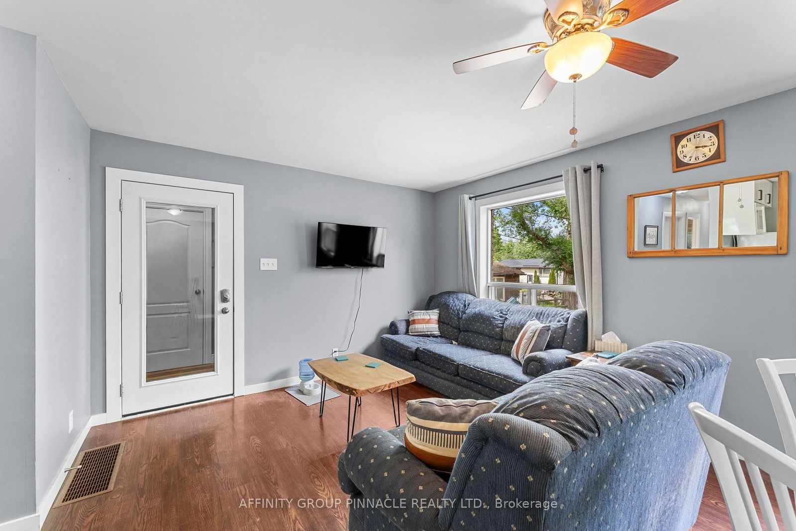 21 Alma Street N • Kawartha Lakes, ON photo 5