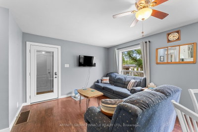 21 Alma Street N • Kawartha Lakes, ON photo 5