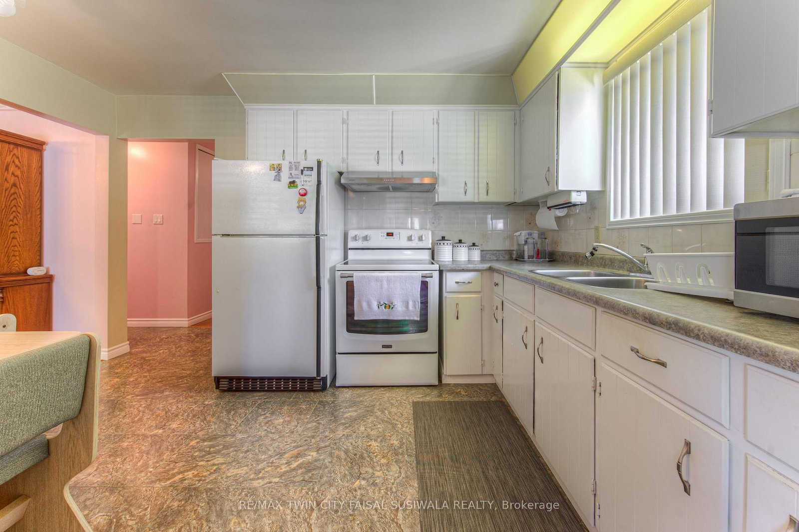 1227 Valentine Drive • Cambridge, ON photo 16