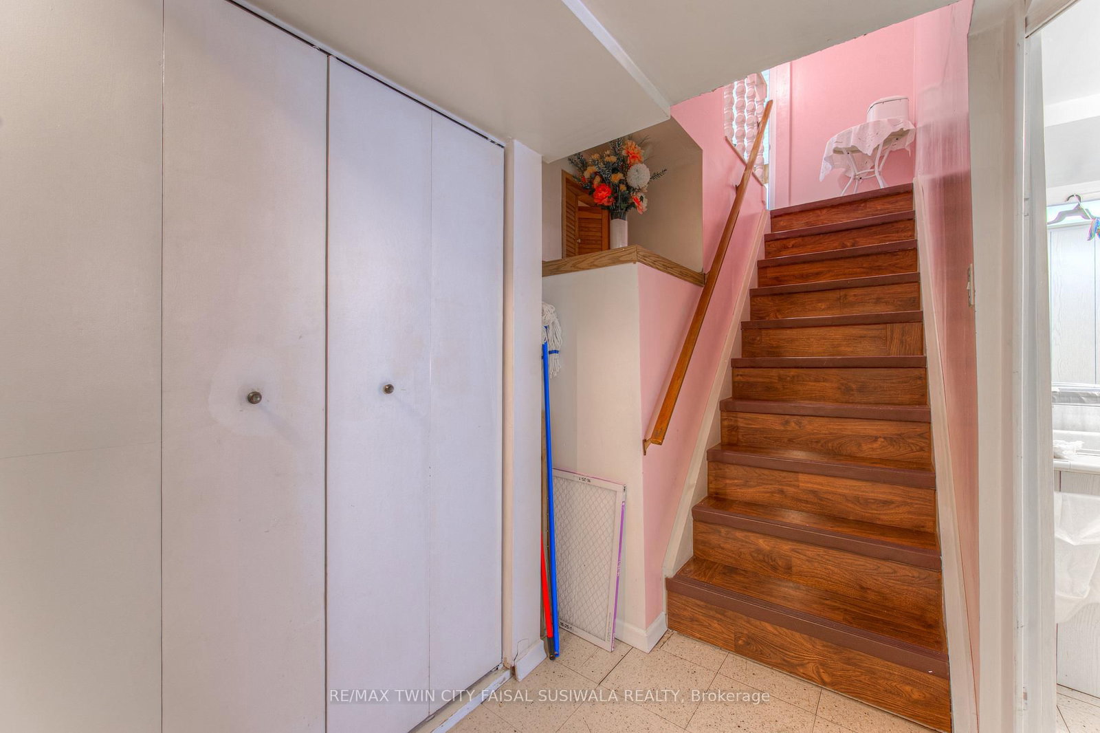 1227 Valentine Drive • Cambridge, ON photo 23