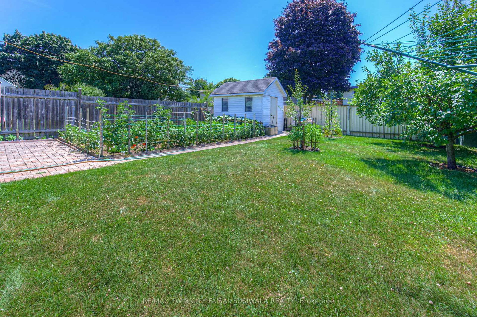 1227 Valentine Drive • Cambridge, ON photo 5