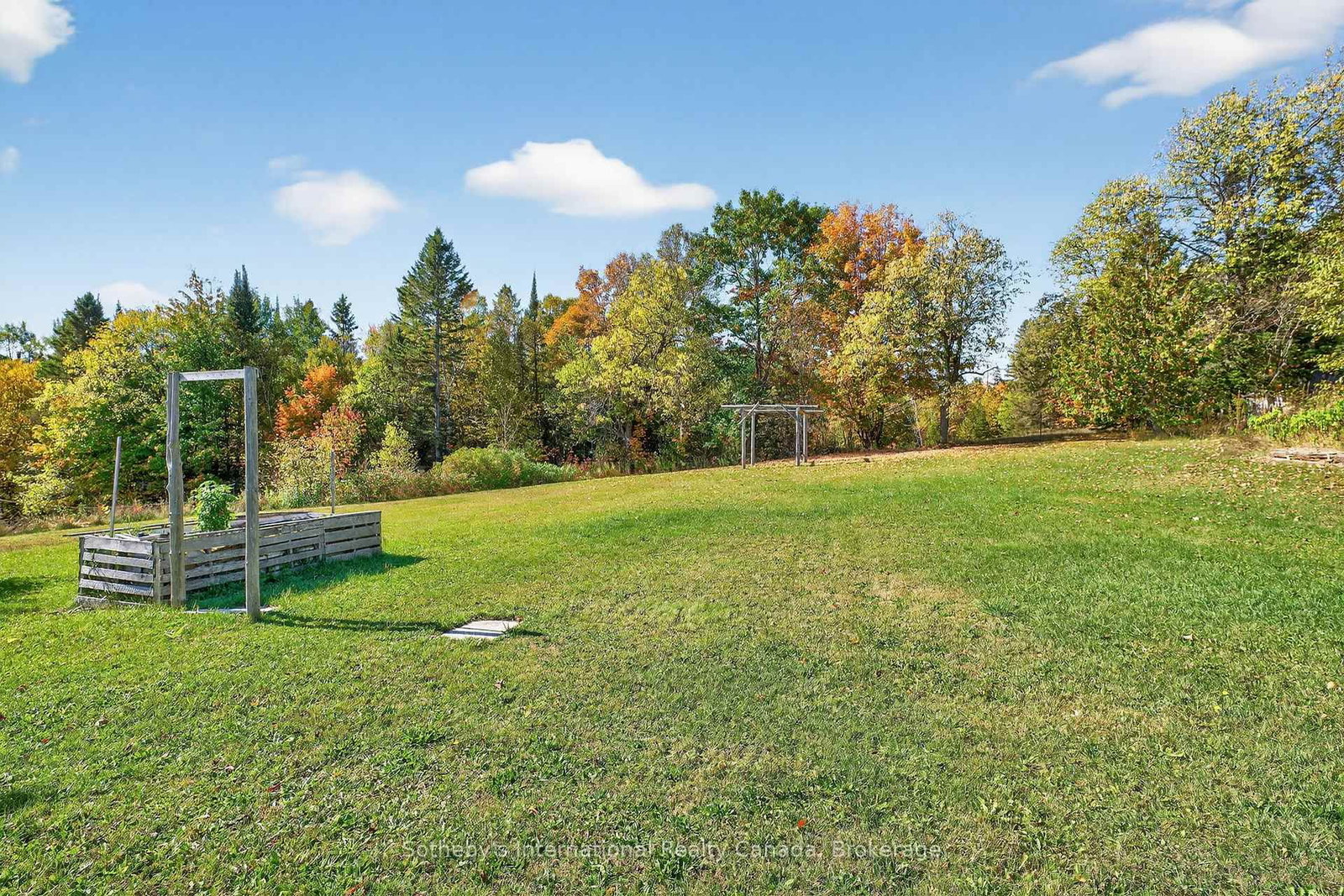 122 McFadden Line • Powassan, ON photo 37