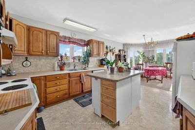122 McFadden Line • Powassan, ON photo 7