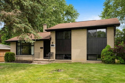 37 Brookview Crescent