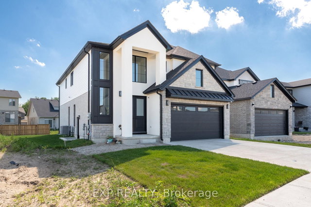 266 Hesselman Crescent