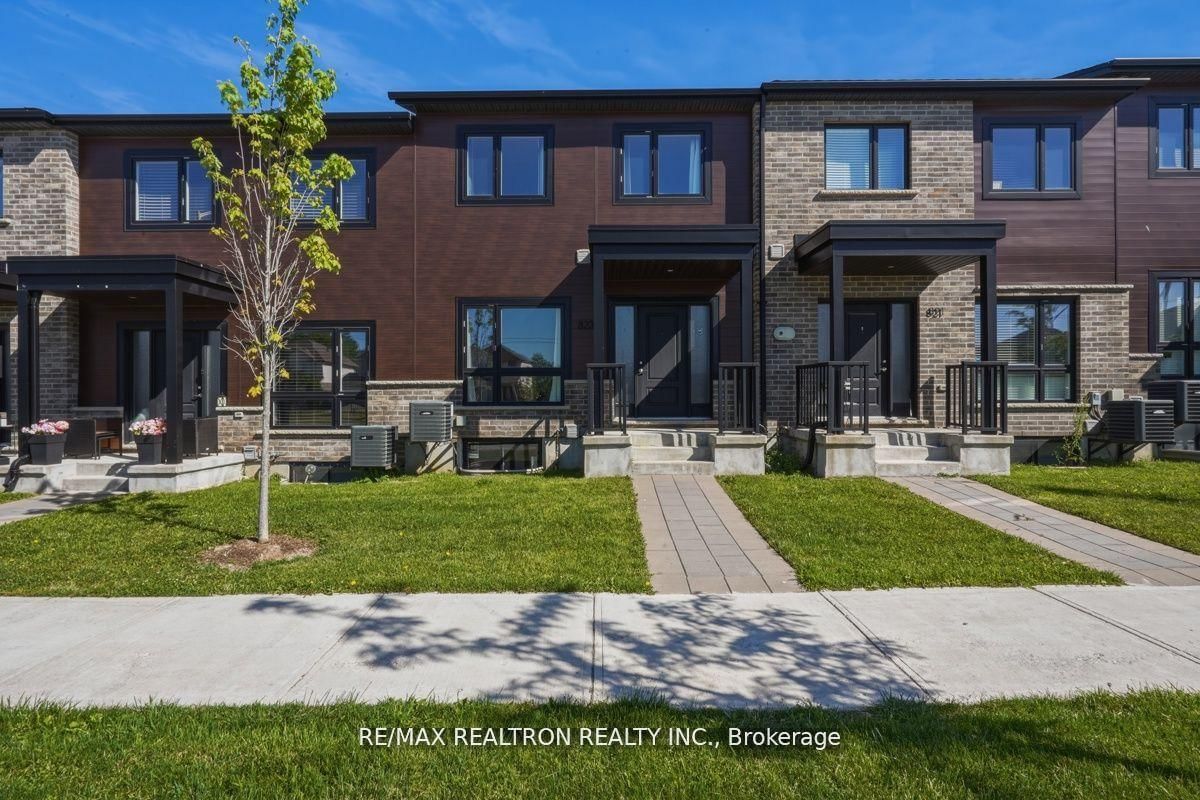 823 Sarnia Road, London North