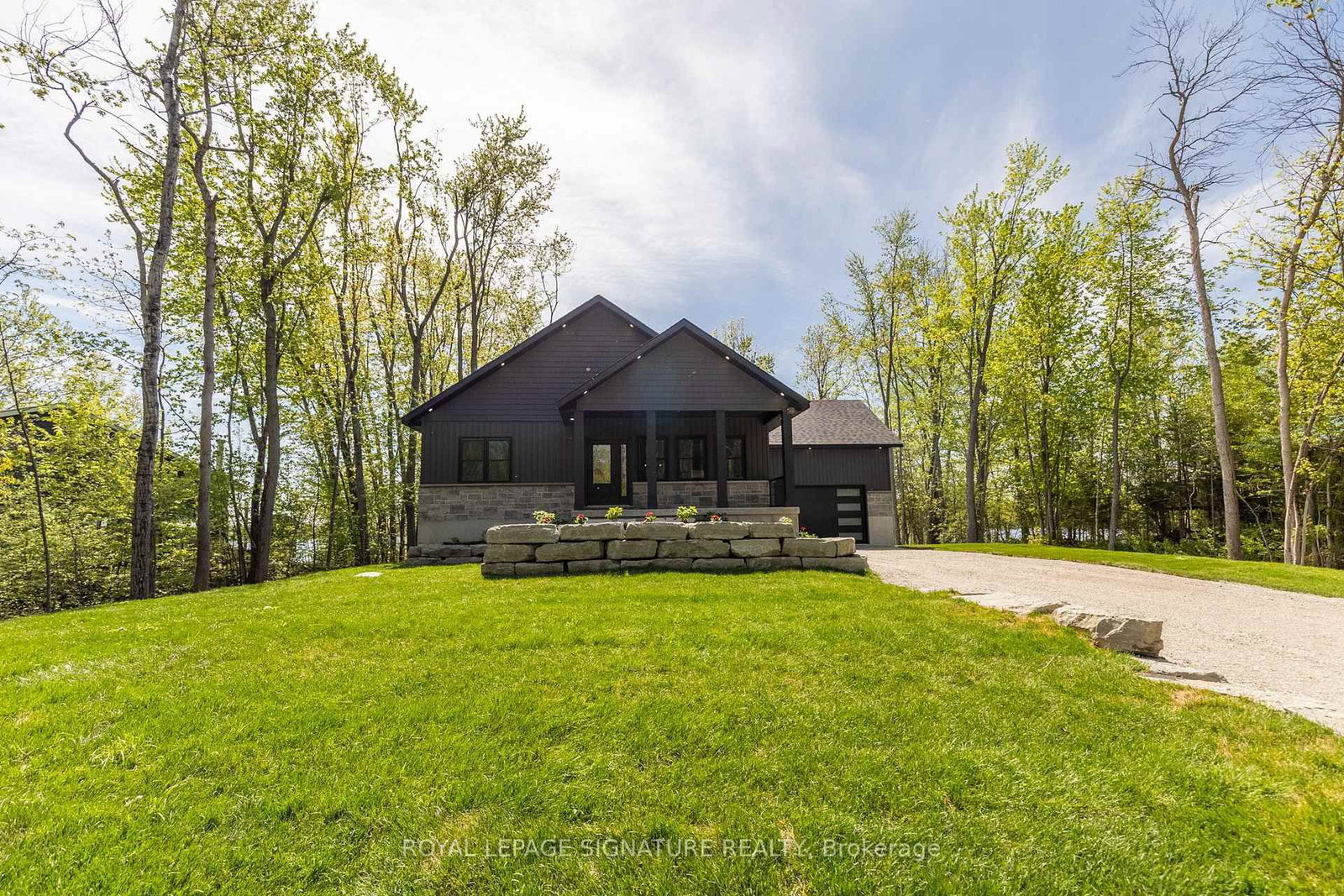 35 Young Street • Kawartha Lakes, ON photo 15