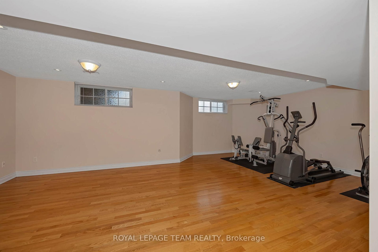 32 Silverthorn Court • Ottawa, ON photo 35