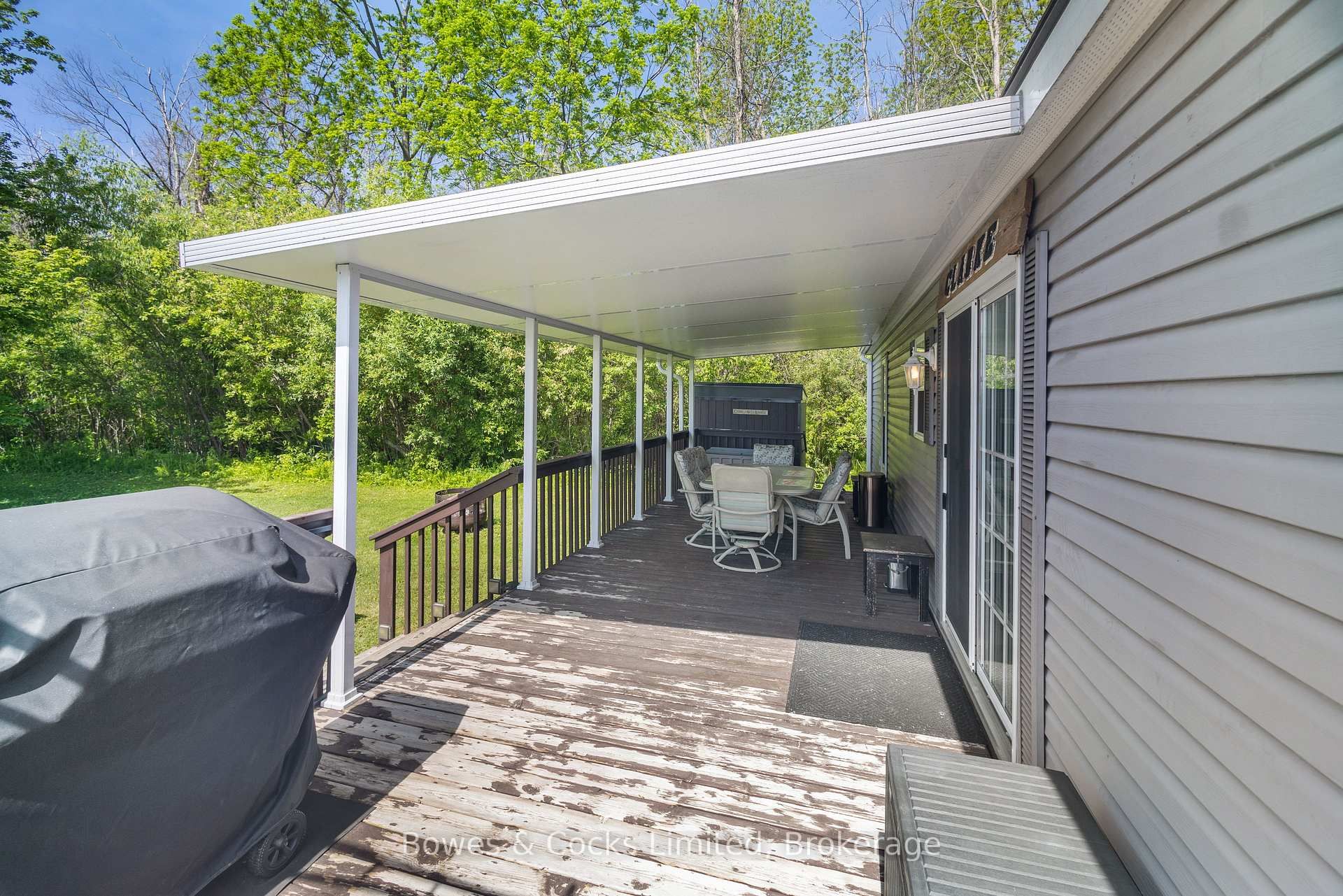 1235 Villiers Line, Unit 14 Lawson Cres.