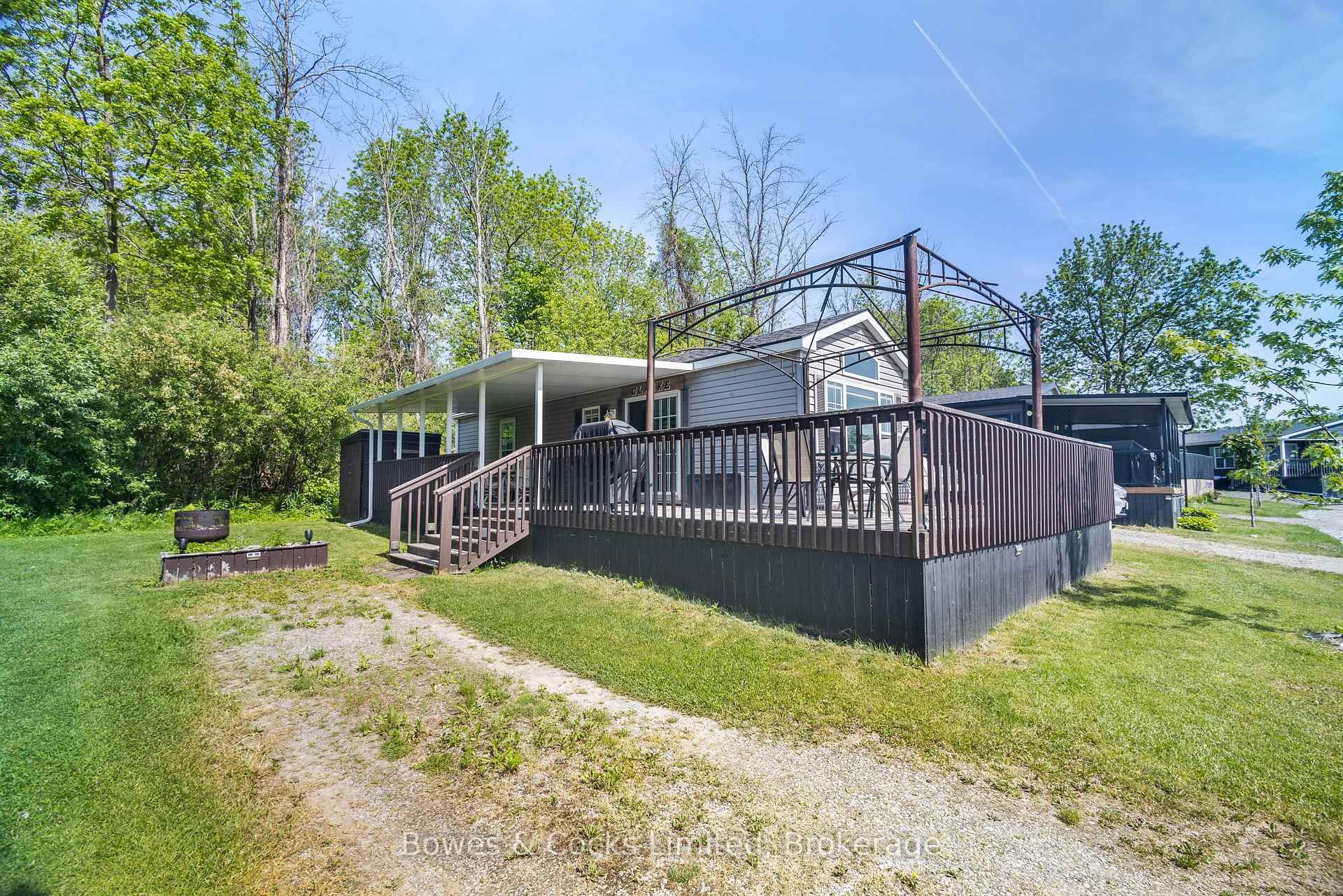 1235 Villiers Line, Unit 14 Lawson Cres.