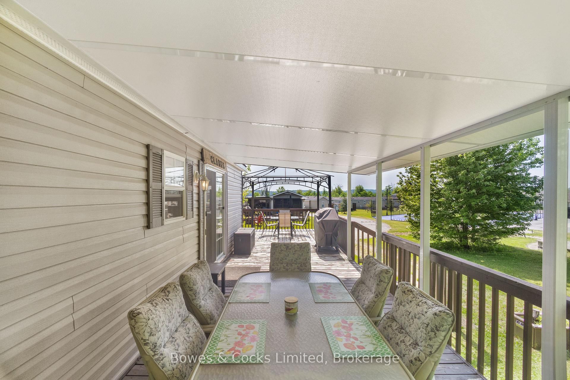 1235 Villiers Line, Unit 14 Lawson Cres.
