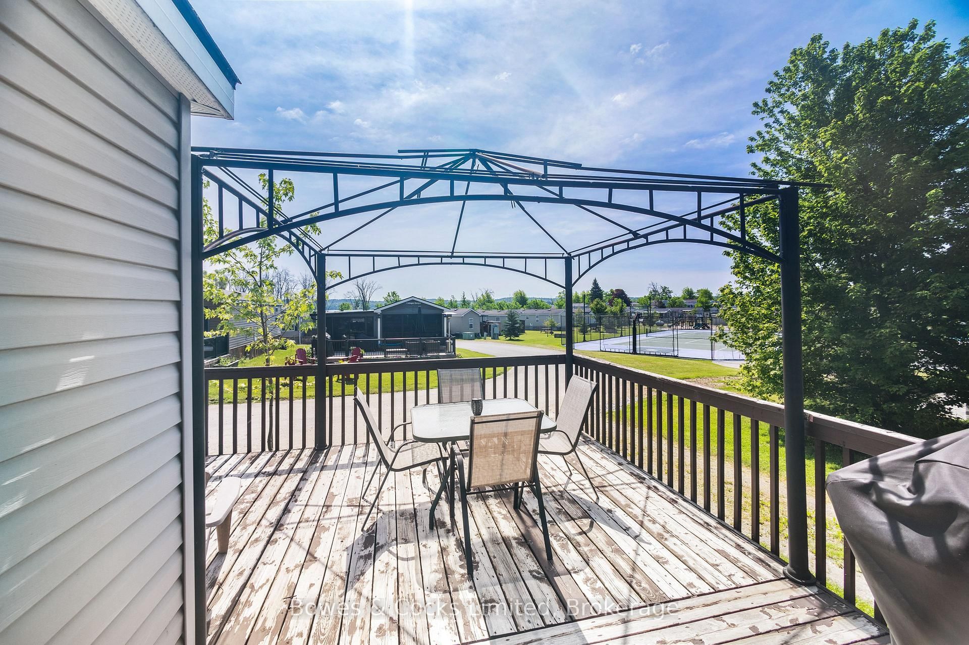1235 Villiers Line, Unit 14 Lawson Cres.