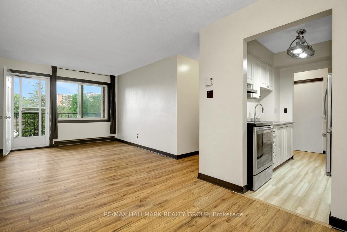 2041 Arrowsmith Drive • #401C • Ottawa, ON photo 11