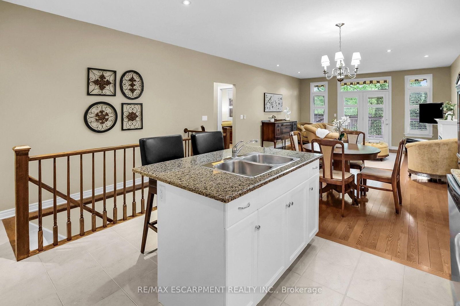 8 Muscat Drive • #4 • Grimsby, ON photo 7
