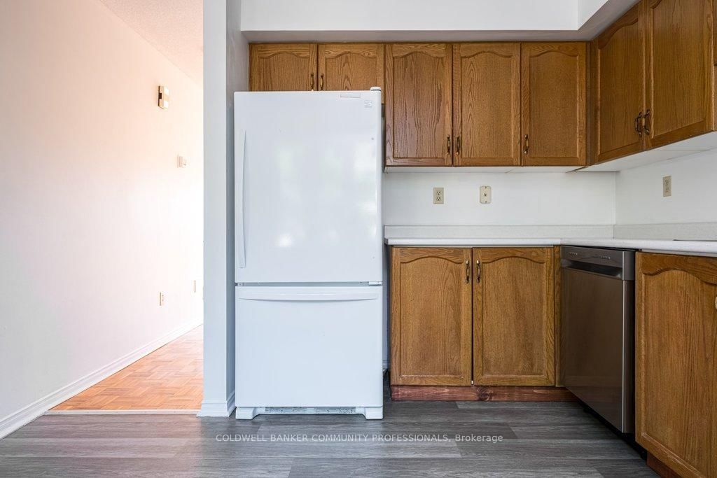 266 Limeridge Road E • #10 • Hamilton, ON photo 13