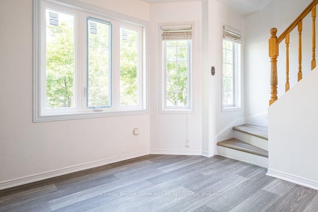 266 Limeridge Road E • #10 • Hamilton, ON photo 14