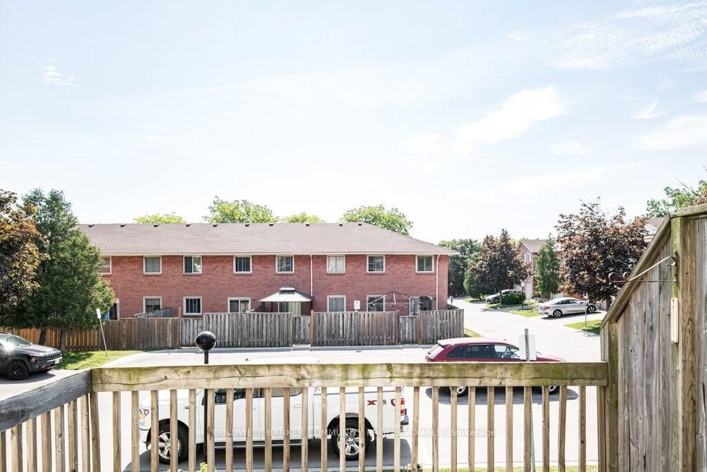 266 Limeridge Road E • #10 • Hamilton, ON photo 23