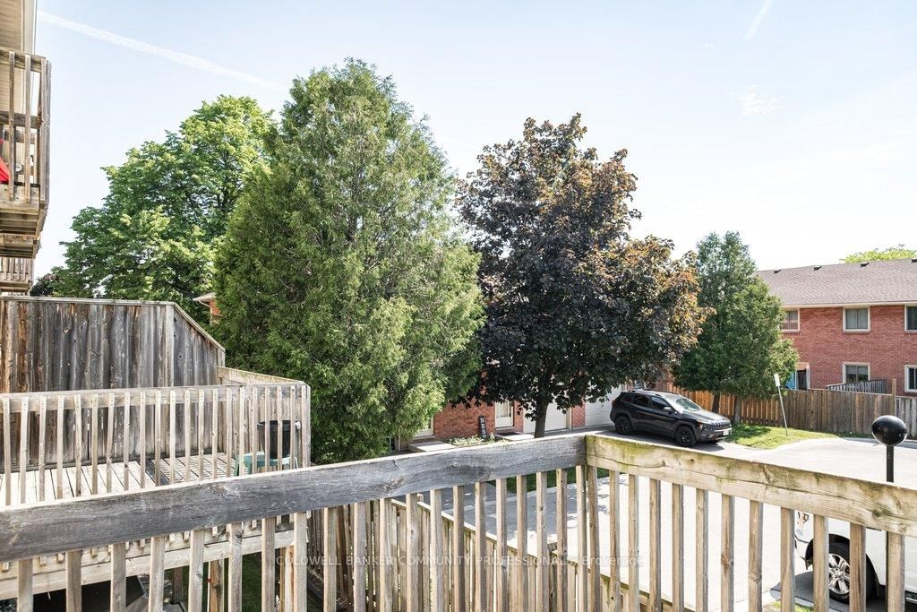 266 Limeridge Road E • #10 • Hamilton, ON photo 24
