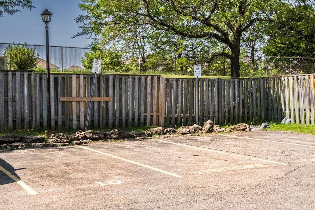 266 Limeridge Road E • #10 • Hamilton, ON photo 26