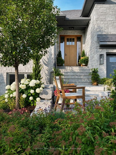 122 Ridgeview Drive • Mapleton, ON photo 2