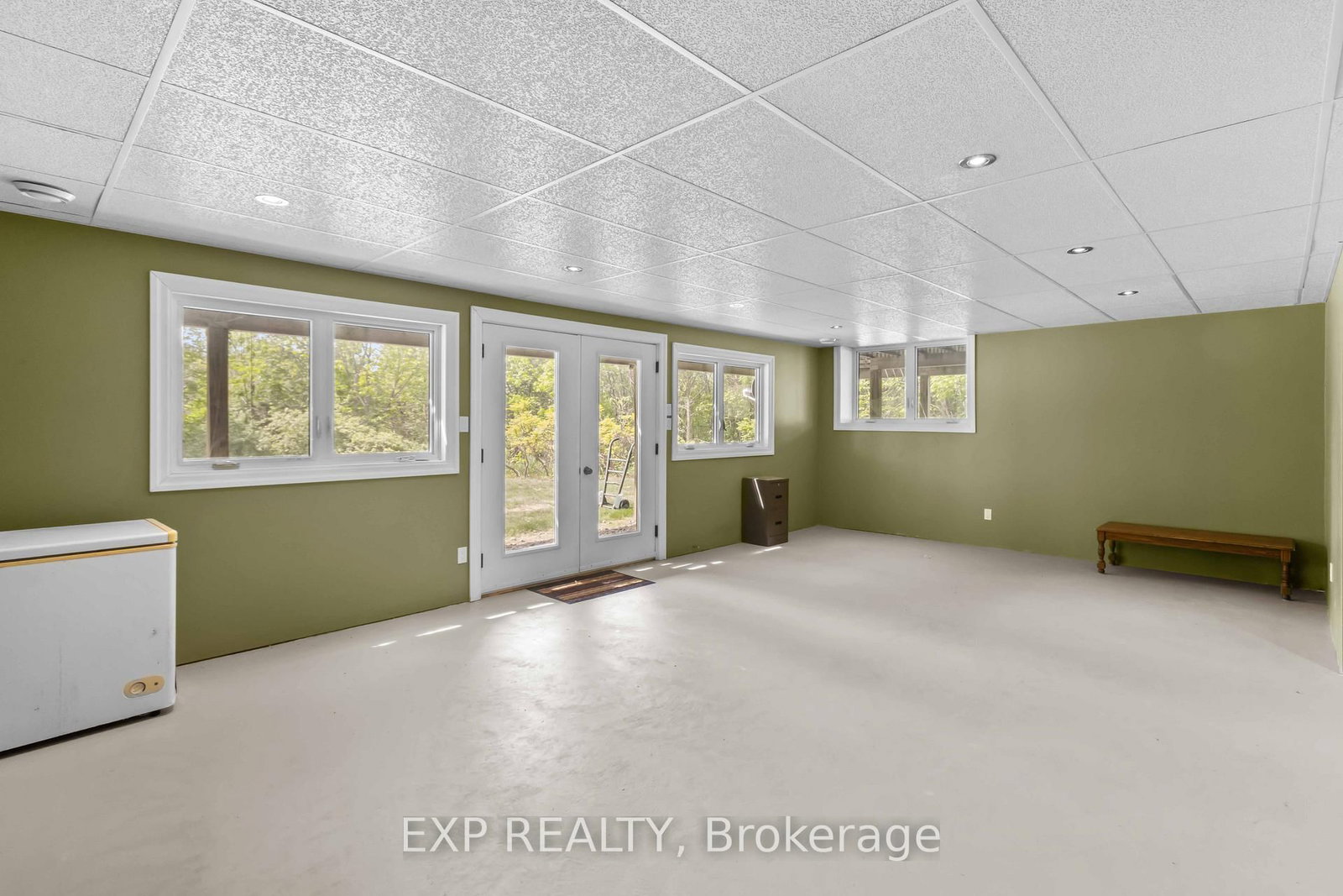 144 Trebinski Road • Barry's Bay, ON photo 27
